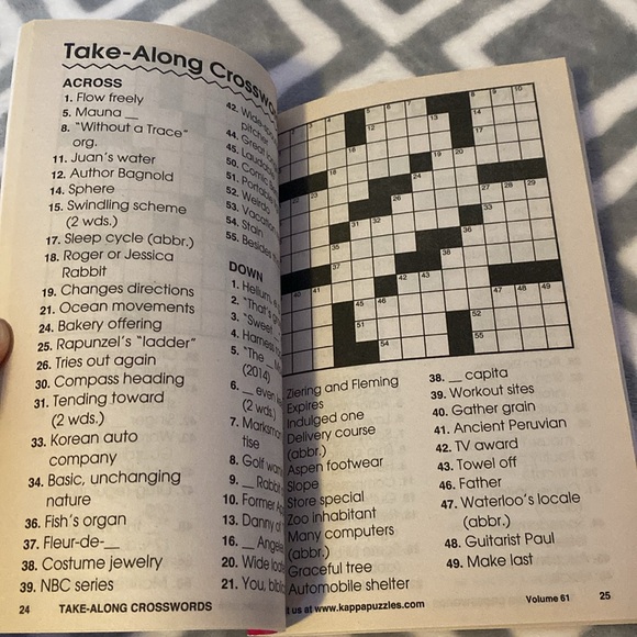 Set of 2 Large Print Crossword Puzzle Books - Picture 7 of 7